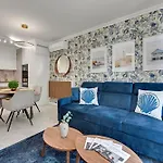 Bulvar By The Sea By Lion Apartamento