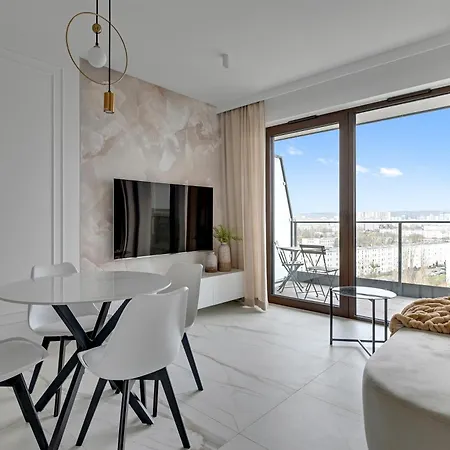 Bulvar Premium With Parking By Lion * Γκντανσκ