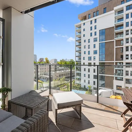 Bulvar By The Sea By Lion